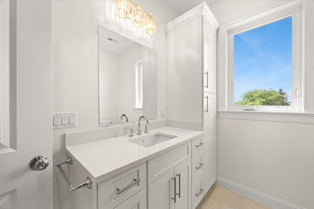 84 Post Island Road Quincy, MA 02169 - Photo 23 of 41