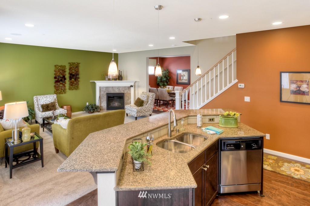 13768 173rd Place Southeast, Unit 24 Renton, WA 98059 - Photo 5 of 21 Gallery Image 5