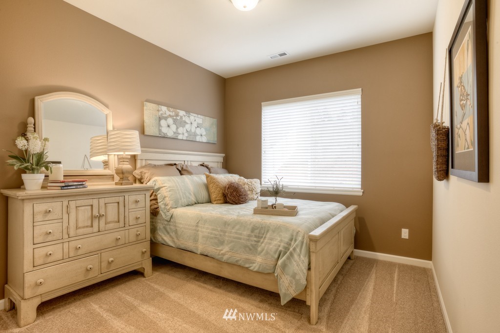 13768 173rd Place Southeast, Unit 24 Renton, WA 98059 - Photo 10 of 21 Gallery Image 10