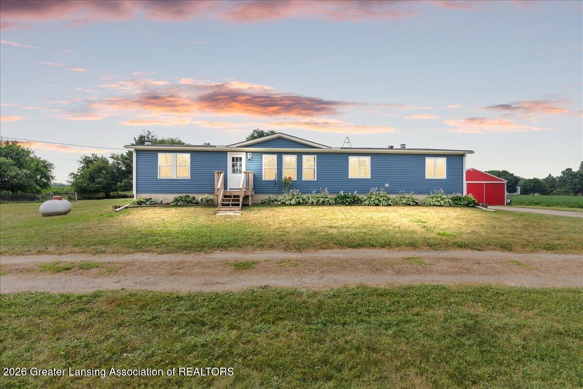 9201 West Riley Road Elsie, MI 48831 - Photo 5 of 46 01-Media Jett - 23