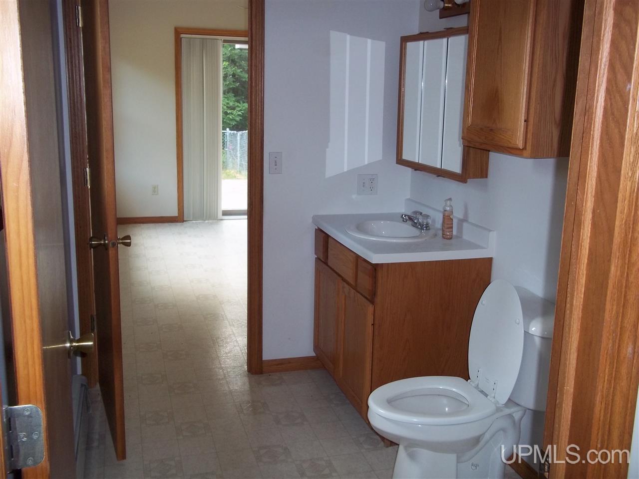 8953 Co Road Gladstone, MI 49837 - Photo 11 of 12