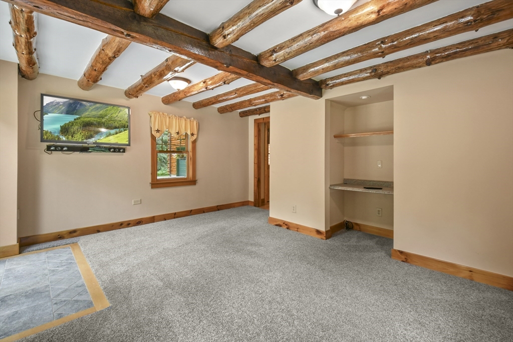 389 Kelly Road Northbridge, MA 01534 - Photo 21 of 40 a view of an empty room