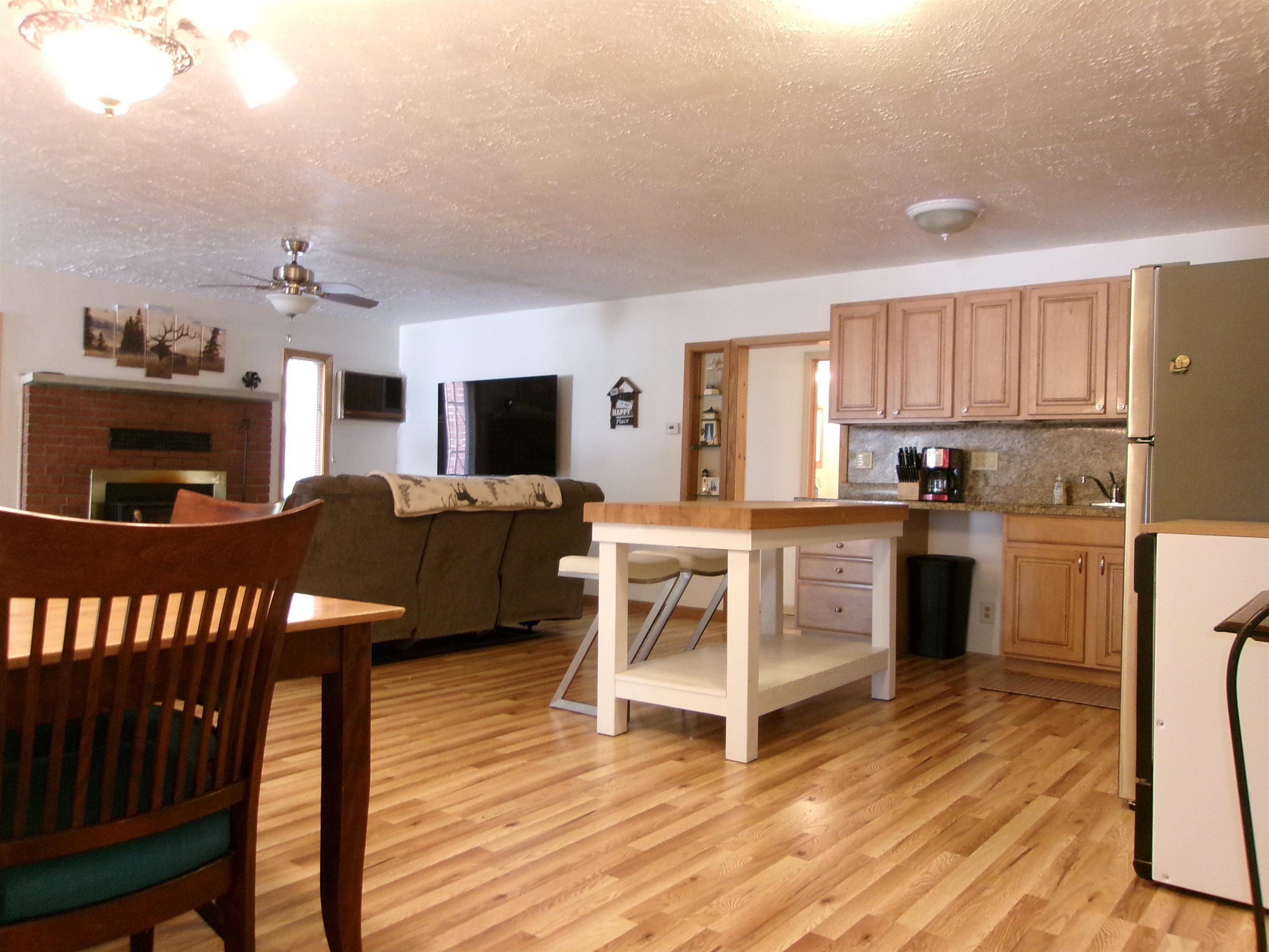 612 Pine Street Harrison, MI 48625 - Photo 10 of 57