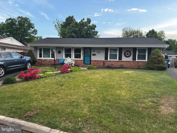 $624,000 | 1023 South Hoga Road, Sterling, VA 20164