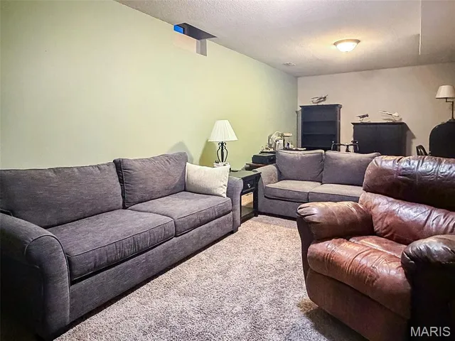 $245,000 | 747 Michael Street, O'Fallon, IL 62269