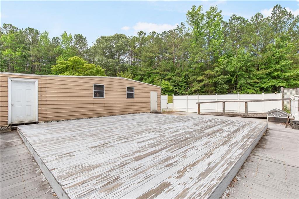 294 Birch Road Franklin, GA 30217 - Photo 24 of 30 a view of a terrace