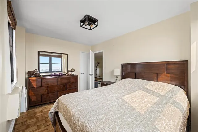 $440,000 | 1360 Ocean Parkway, Unit 12H | Ocean Parkway