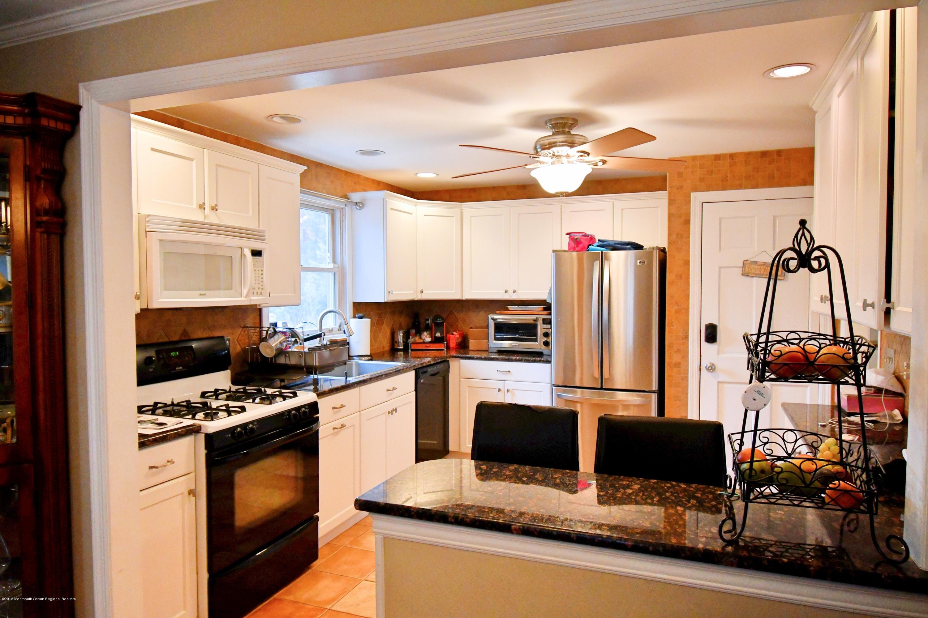 649 Oceanview Road Brielle, NJ 08730 - Photo 4 of 8 kitchen 3