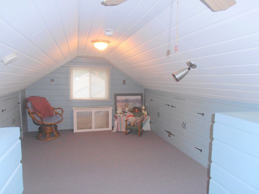 515 Forest Hills Road Springfield, MA 01128 - Photo 22 of 30