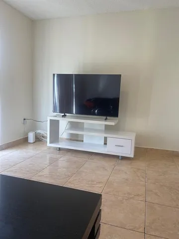 $2,850 | 3910 Northwest 90th Avenue, Fort Lauderdale, FL 33351