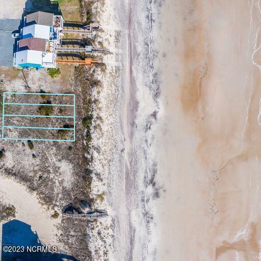 1404 New River Inlet Road North Topsail Beach, NC 28460 - Photo 4 of 18 8IuGTDZI