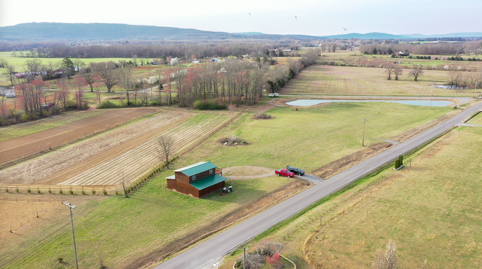 107 Echols Road Elora, TN 37328 - Photo 1 of 50 a view of an ocean