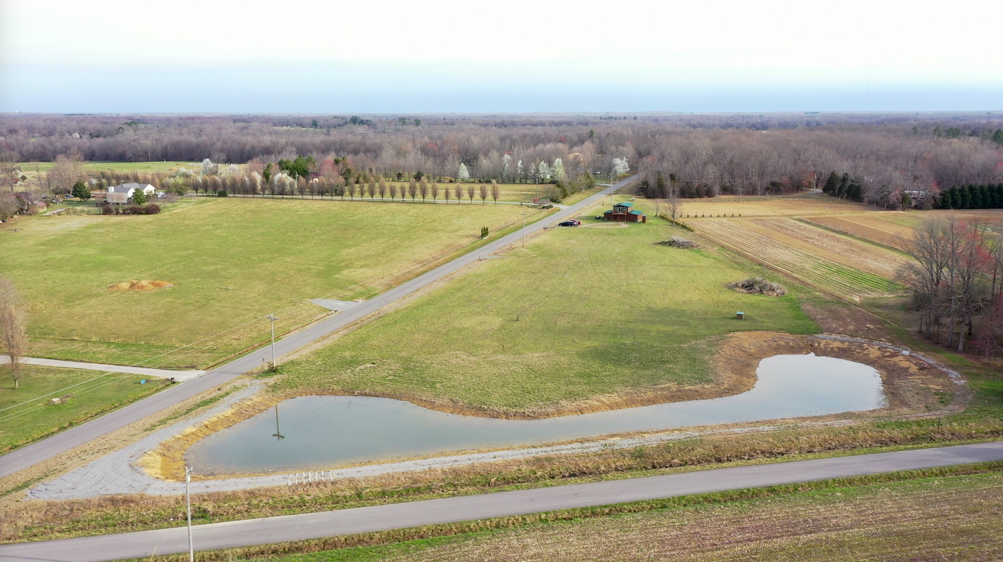 107 Echols Road Elora, TN 37328 - Photo 5 of 50 a view of a swimming pool and an ocean view
