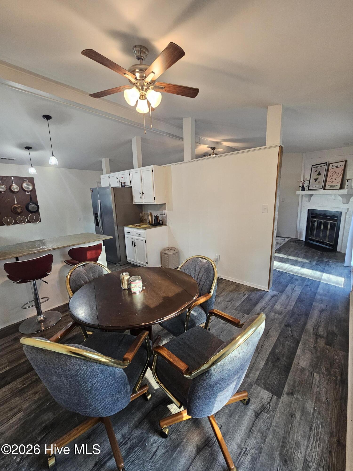 635 Shadowridge Road Jacksonville, NC 28546 - Photo 8 of 21 20260306_162452