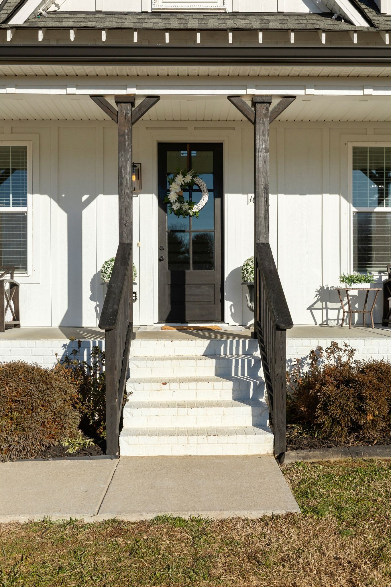 1677 Mc Bride Road Lewisburg, TN 37091 - Photo 6 of 35 a view of a entryway of the house