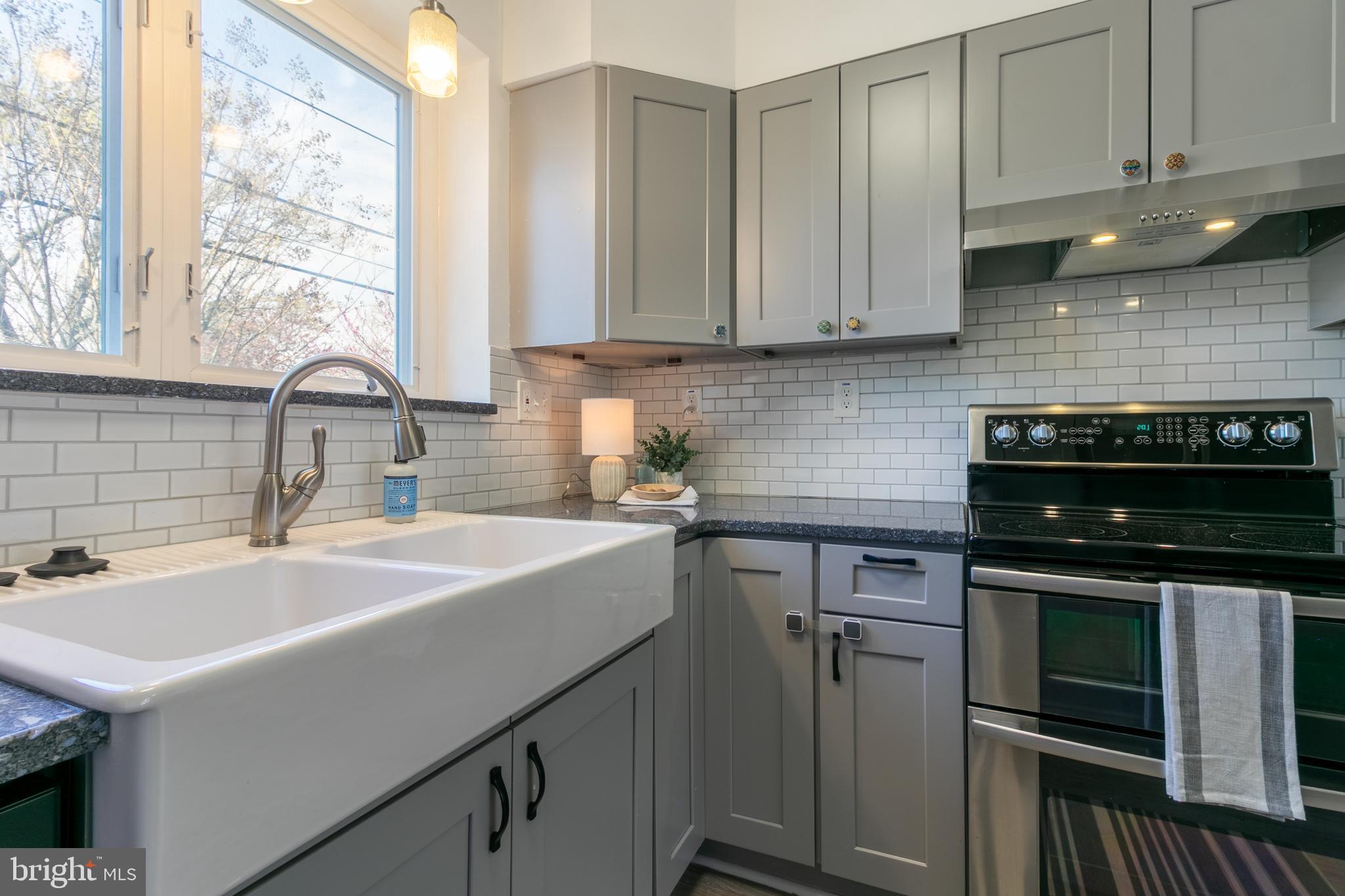 26 Ridge Road Greenbelt, MD 20770 - Photo 9 of 22