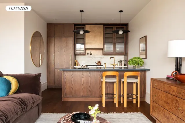 $2,250,000 | 127 Kent Avenue, Unit 3K | Williamsburg