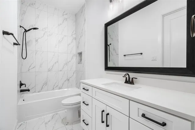 $475,000 | 15240 Hemingway Heights Drive, Conroe, TX 77302