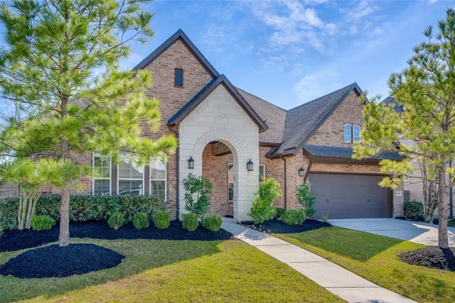 $475,000 | 15240 Hemingway Heights Drive, Conroe, TX 77302