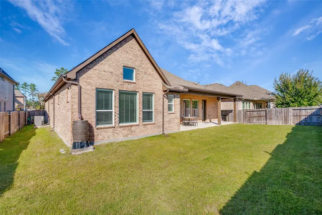 $475,000 | 15240 Hemingway Heights Drive, Conroe, TX 77302