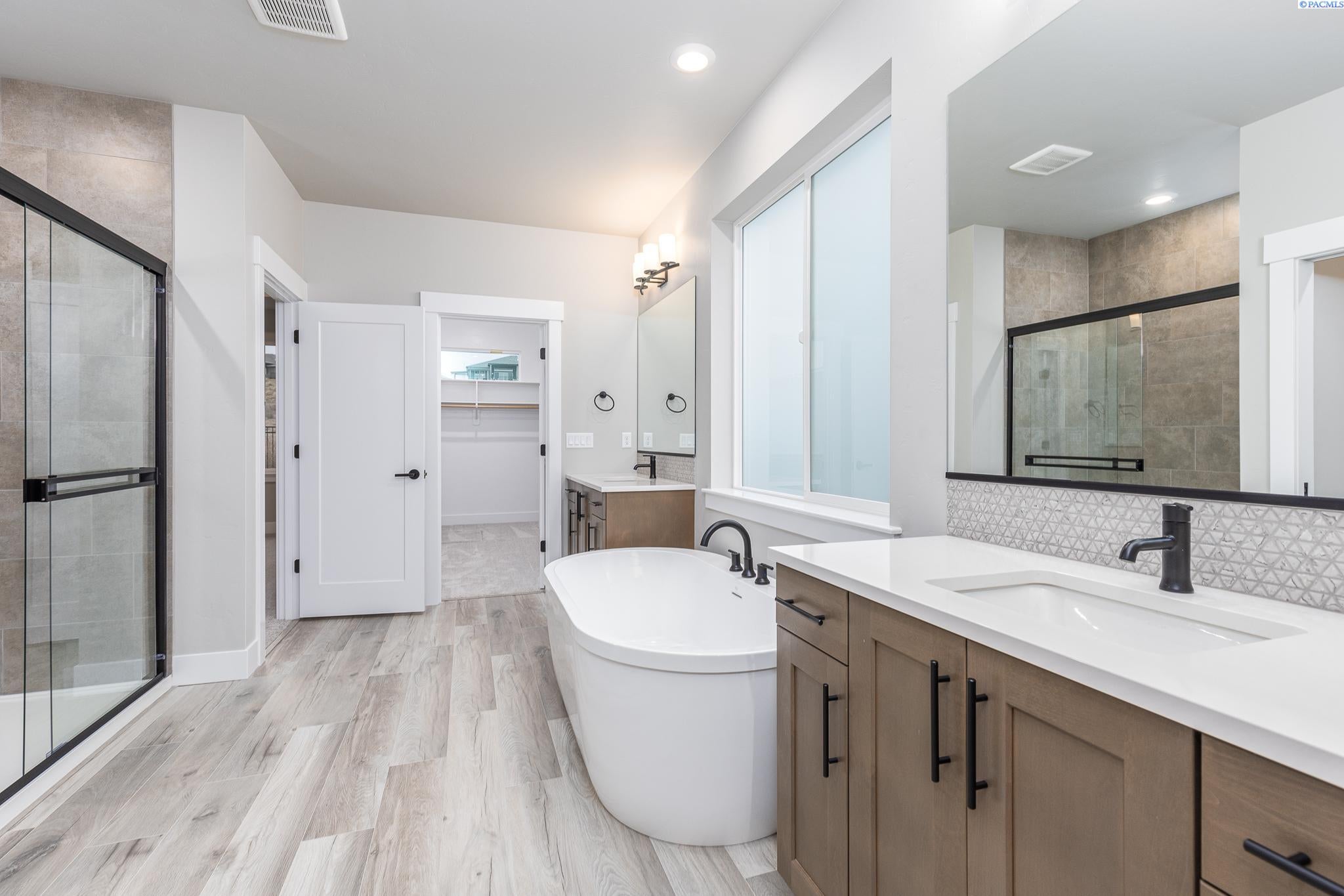 2716 Ketch Road Richland, WA 99354 - Photo 11 of 34 Gallery Image 11