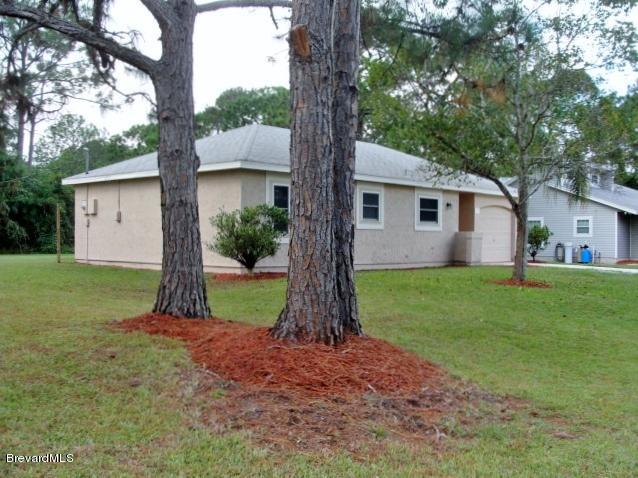 914 Cherokee Road Southeast Palm Bay, FL 32909 - Photo 3 of 36 South West View