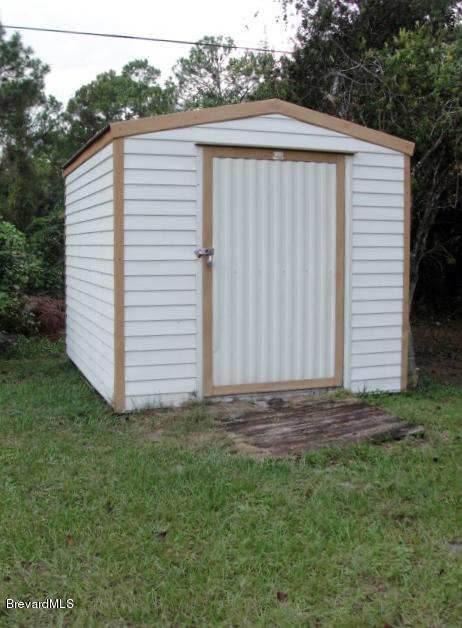 914 Cherokee Road Southeast Palm Bay, FL 32909 - Photo 31 of 36 shed