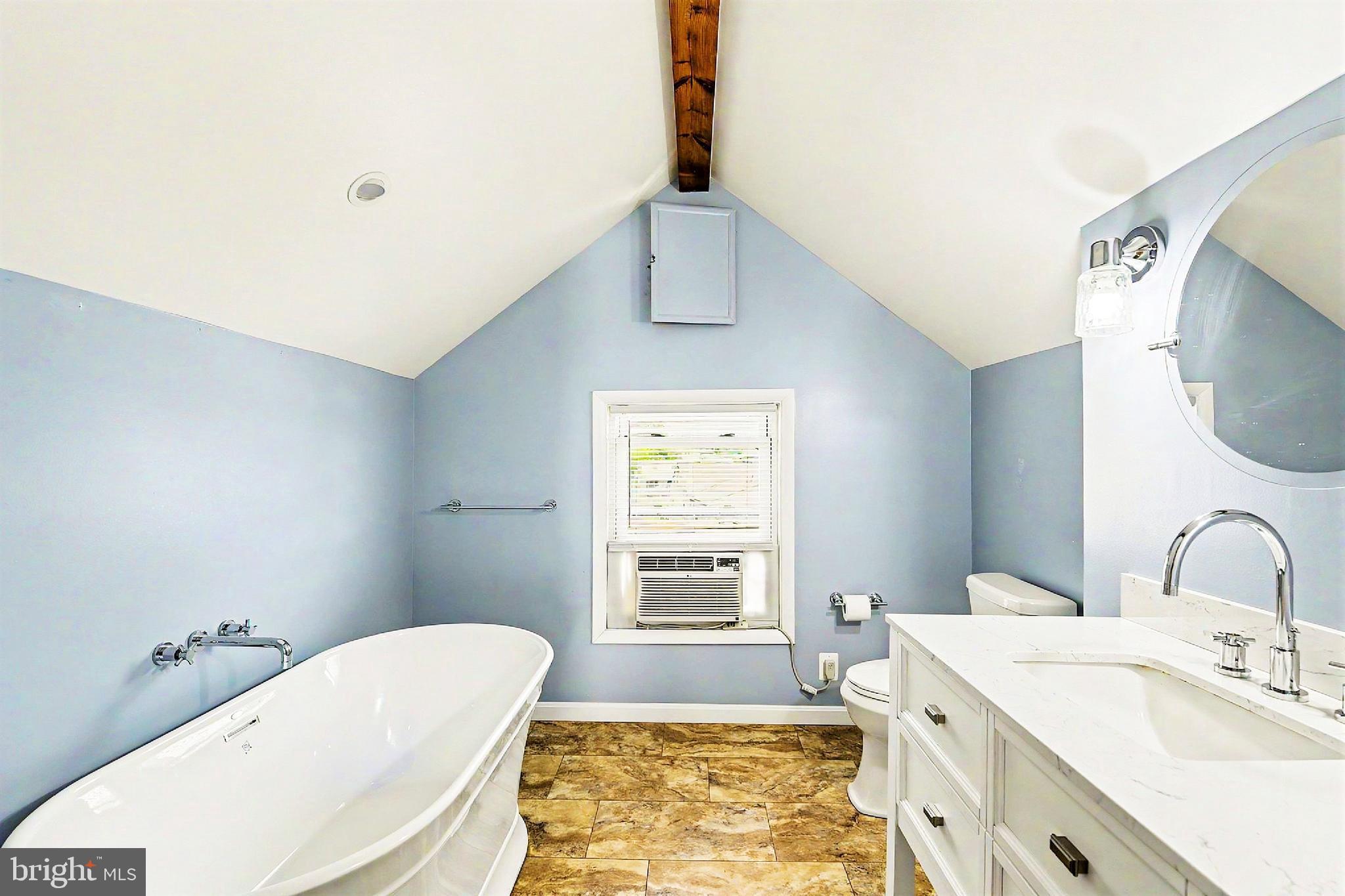 2623 Ambler Road Baltimore, MD 21222 - Photo 25 of 46 Primary Bathroom