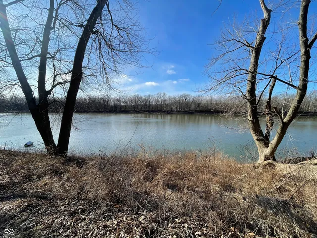 $129,900 | 143 Water Street, Montezuma, IN 47862