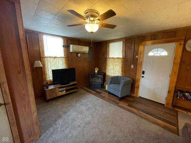 $129,900 | 143 Water Street, Montezuma, IN 47862