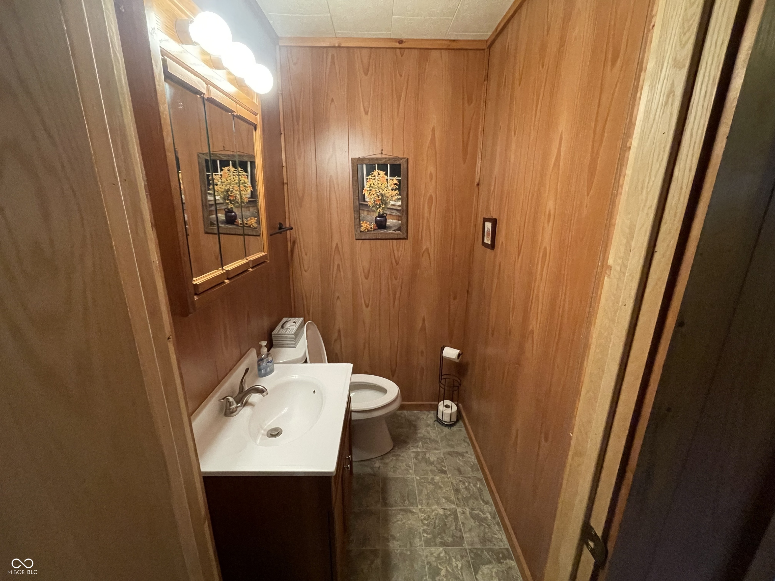 143 Water Street Montezuma, IN 47862 - Photo 27 of 52