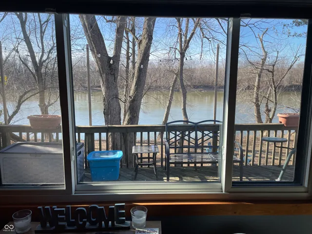 $129,900 | 143 Water Street, Montezuma, IN 47862