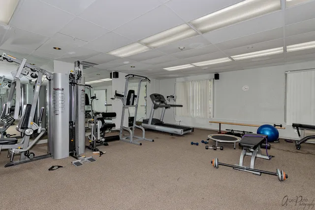 $169,900 | 1 Renaissance Place, Unit 1100, Palatine, IL 60067