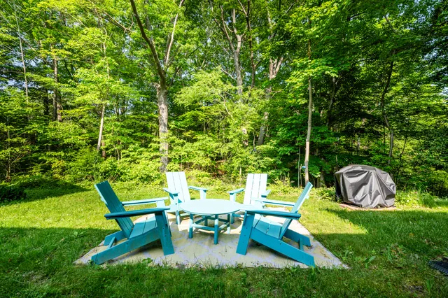 $575,000 | 212 North Maple Street, Saugatuck, MI 49453