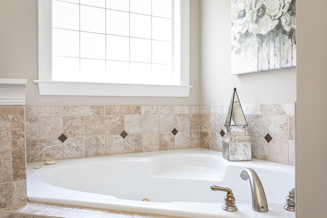 605 Brighton Road Raleigh, NC 27610 - Photo 7 of 10 The GARDEN/WHIRLPOOL tub is the place to relax and unwind after a long day! Master Bath/Spa