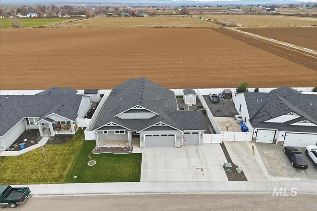 $480,000 | 444 Blacksmith Avenue, Fruitland, ID 83619