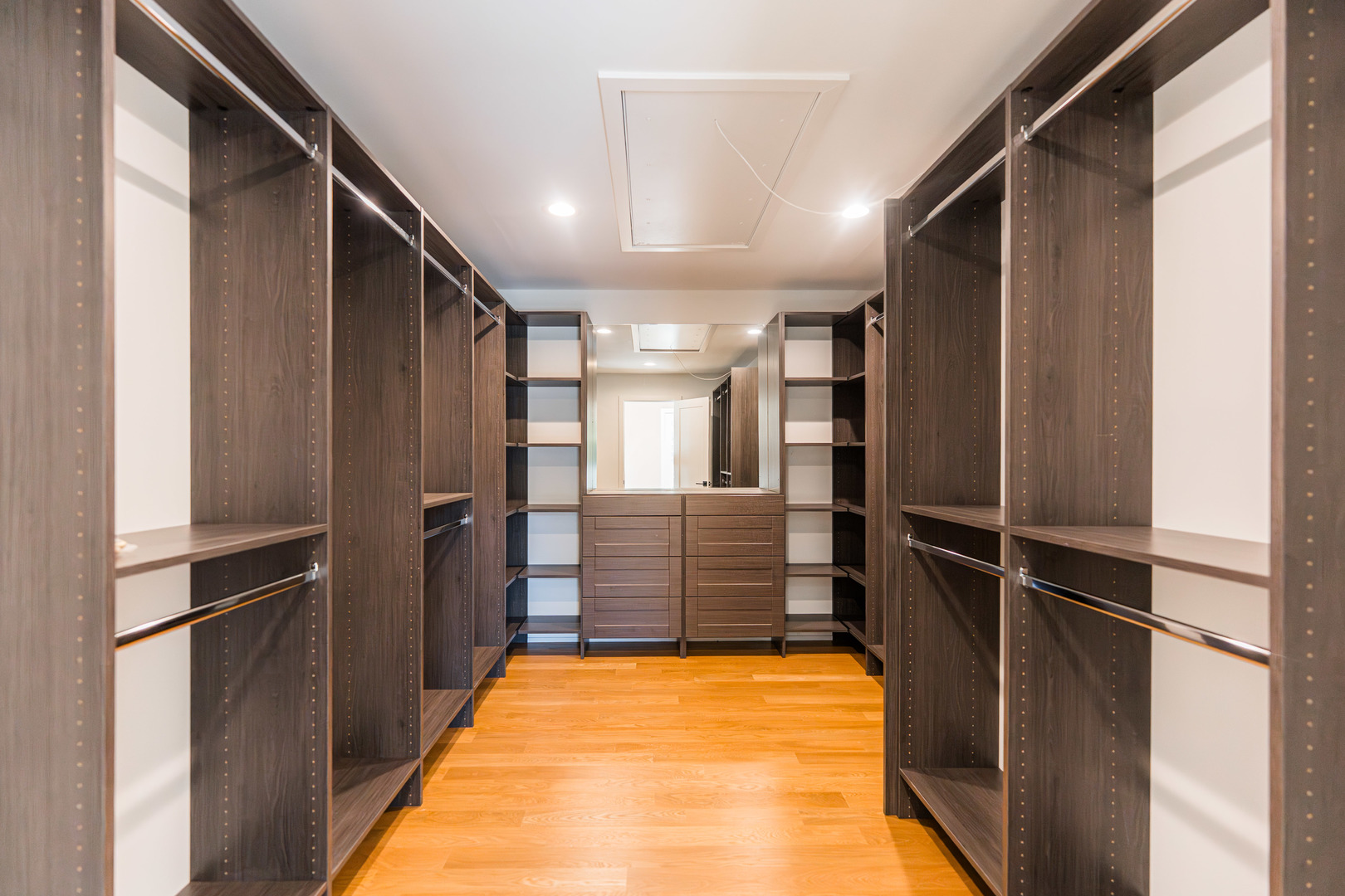 274 East Crescent Avenue Elmhurst, IL 60126 - Photo 11 of 22 a room with storage and utility