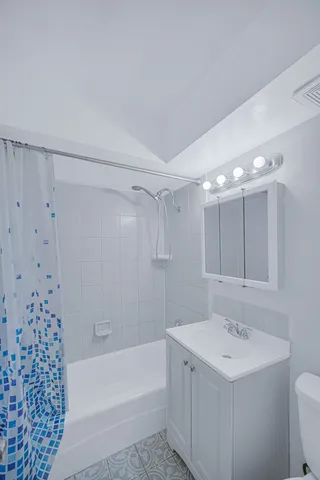 $140,000 | 10510 Parkside Avenue, Unit 1, Chicago Ridge, IL 60415