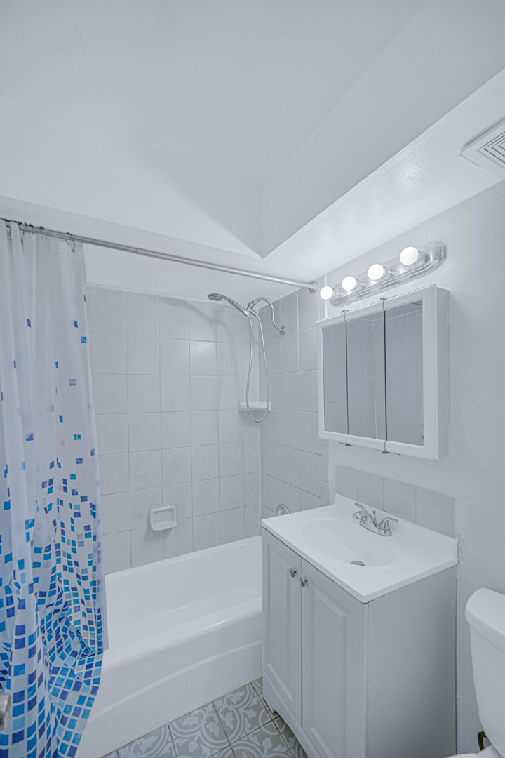 10510 Parkside Avenue, Unit 1 Chicago Ridge, IL 60415 - Photo 8 of 15