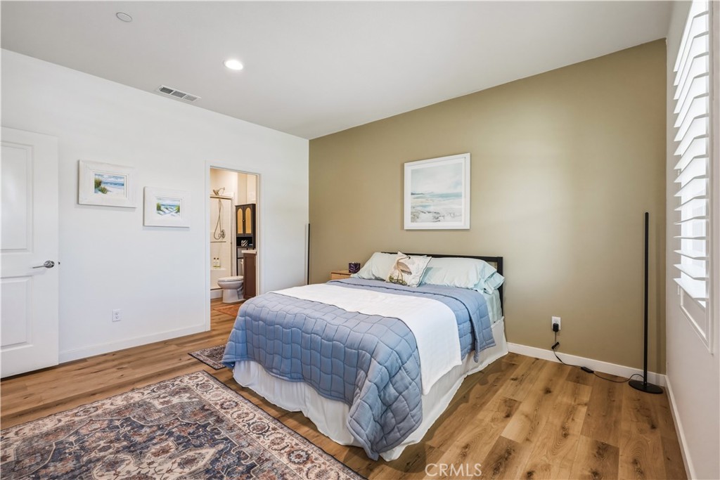 29853 White Ridge Road Winchester, CA 92596 - Photo 23 of 61 downstairs bedroom en-suite