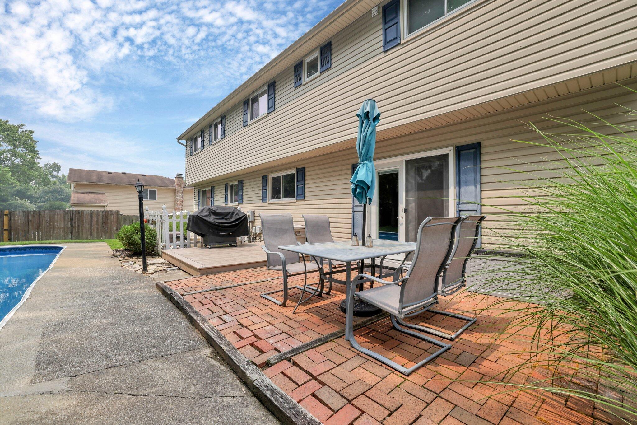 188 Landover Road Columbus, OH 43230 - Photo 47 of 65 Paver Patio