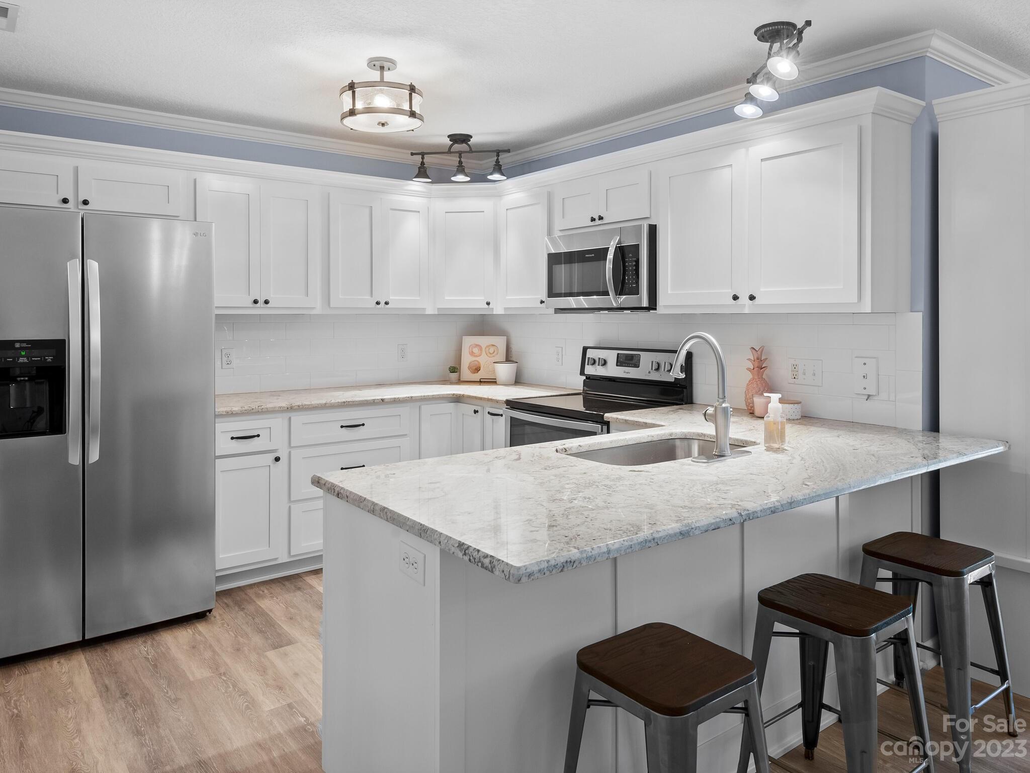 4 Rathfarnham Road, Unit C Asheville, NC 28803 - Photo 12 of 30 Gallery Image 12