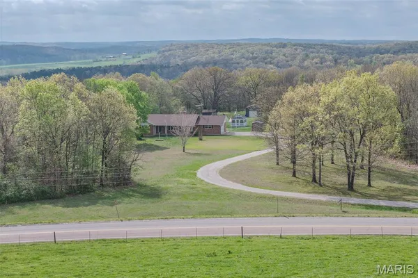 $499,900 | 22800 Highway North, Lebanon, MO 65536