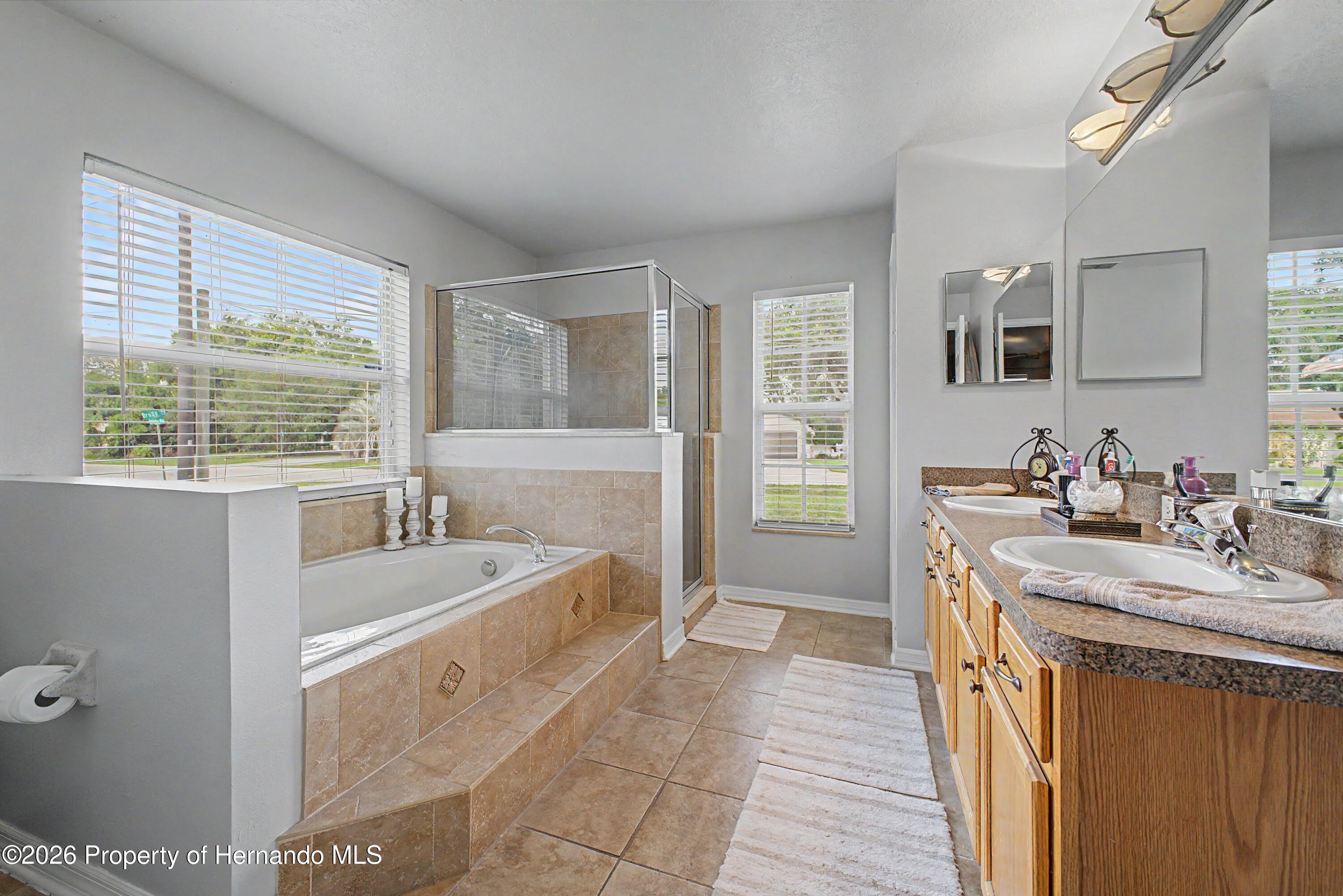2262 Gaucho Avenue Spring Hill, FL 34608 - Photo 26 of 53 20_5W1A0397