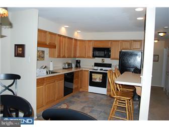 1507 Raintree Lane Malvern, PA 19355 - Photo 5 of 12 Kitchen