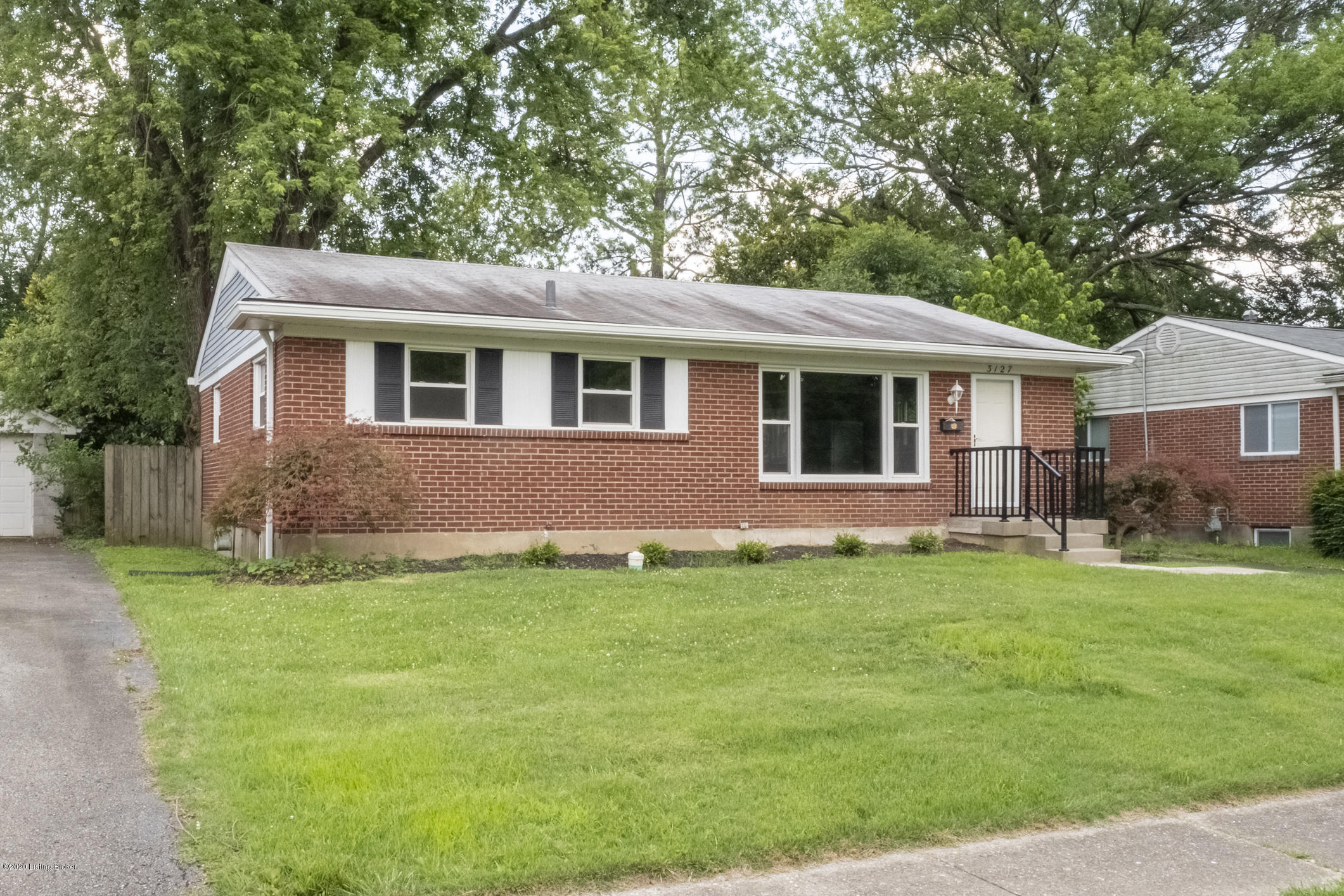 3127 Talisman Road Louisville, KY 40220 - Photo 1 of 28 3127 Talisman Rd-1009