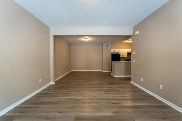 $265,000 | 3371 Hazel Trail, Unit B, Woodbury, MN 55129