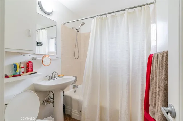 $6,780,000 | 140-138 West Sierra Madre Boulevard, Sierra Madre, CA 91024