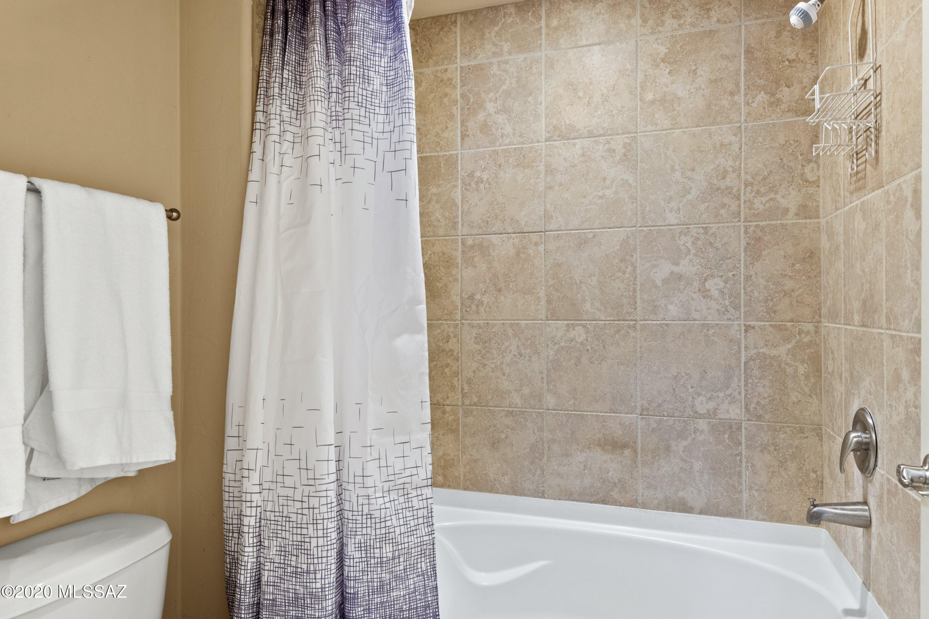 2550 East River Road, Unit 12203 Tucson, AZ 85718 - Photo 14 of 28