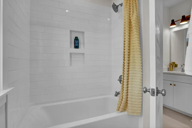 $660,000 | 3585 Sawlog Drive, Summerville, SC 29486